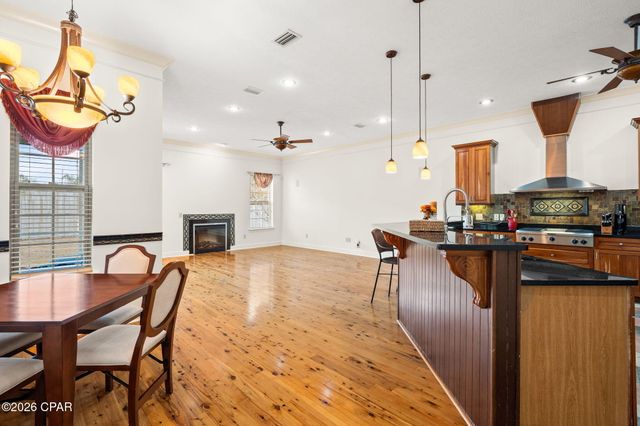 140 Cottonwood Circle, Lynn Haven, FL 32444