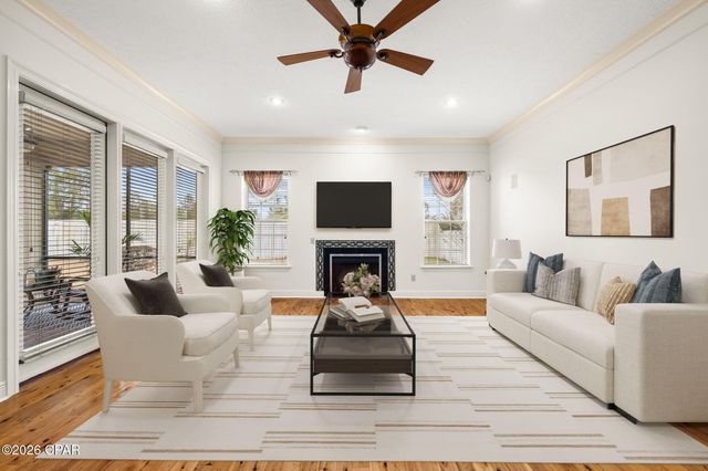 140 Cottonwood Circle, Lynn Haven, FL 32444