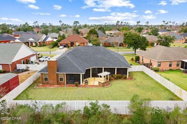 140 Cottonwood Circle, Lynn Haven, FL 32444