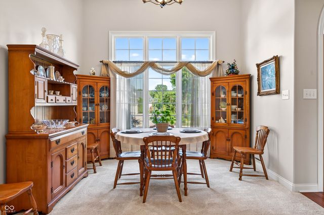 4685 Waters Edge Way, Greenwood, IN 46143