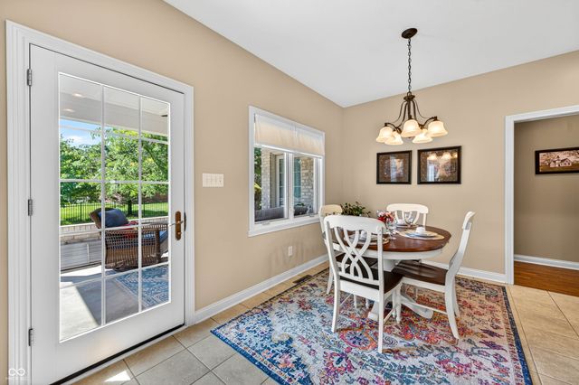 4685 Waters Edge Way, Greenwood, IN 46143