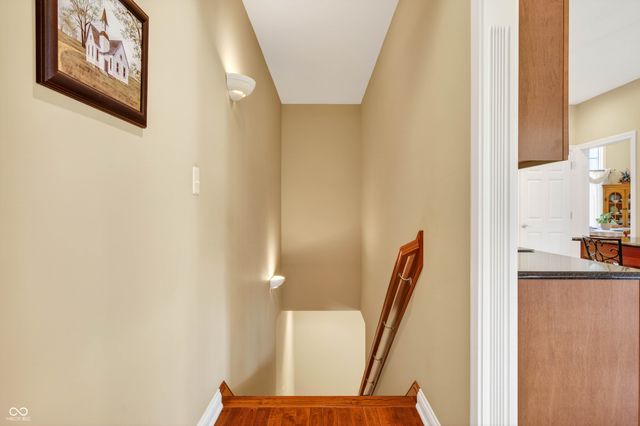 4685 Waters Edge Way, Greenwood, IN 46143