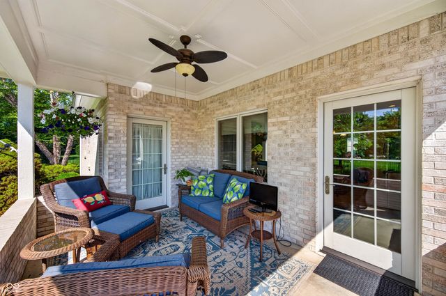 4685 Waters Edge Way, Greenwood, IN 46143