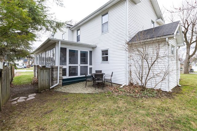 1116 Whitney Road East, Perinton, NY 14450