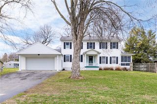 1116 Whitney Road East, Perinton, NY 14450