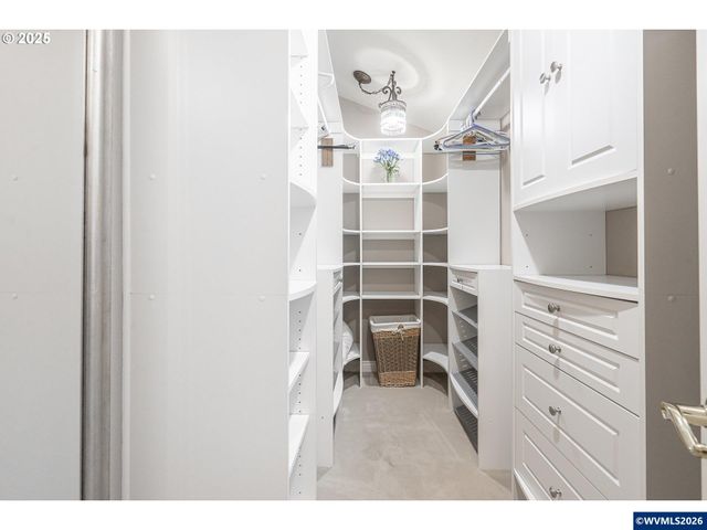 2325 SW Bard Loop Lp, Lincoln City, OR 97367