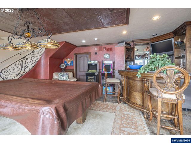 2325 SW Bard Loop Lp, Lincoln City, OR 97367