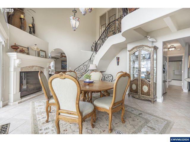 2325 SW Bard Loop Lp, Lincoln City, OR 97367