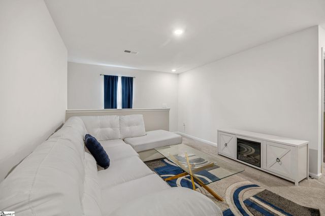 1015 Minocqua Road, Spartanburg, SC 29303