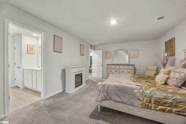 1015 Minocqua Road, Spartanburg, SC 29303