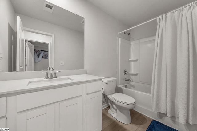 1015 Minocqua Road, Spartanburg, SC 29303