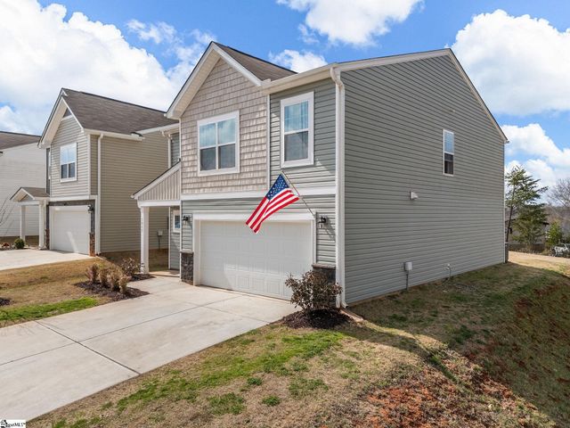 1015 Minocqua Road, Spartanburg, SC 29303