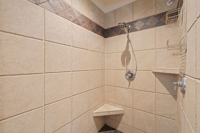 61461 Linton Loop, Bend, OR 97702