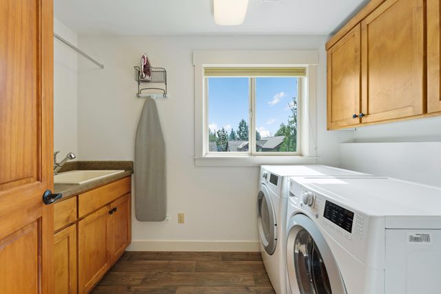 61461 Linton Loop, Bend, OR 97702