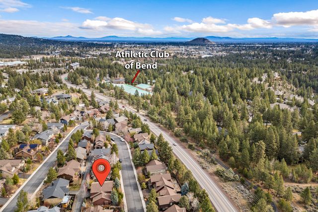 61461 Linton Loop, Bend, OR 97702