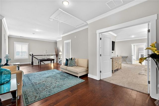 1088 Heatherland NE Drive, Marietta, GA 30066