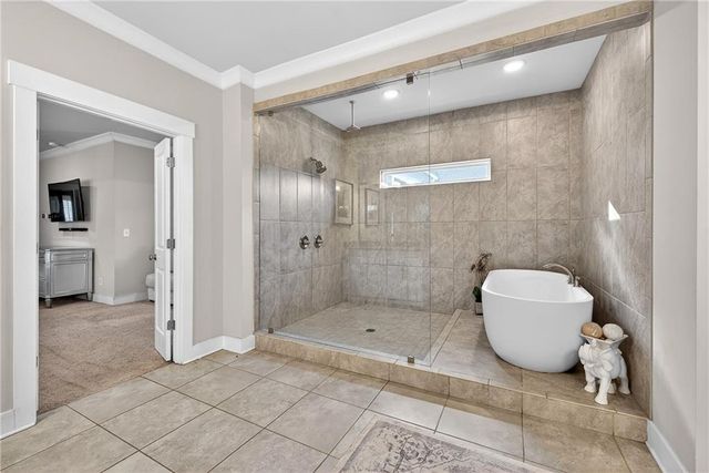 1088 Heatherland NE Drive, Marietta, GA 30066