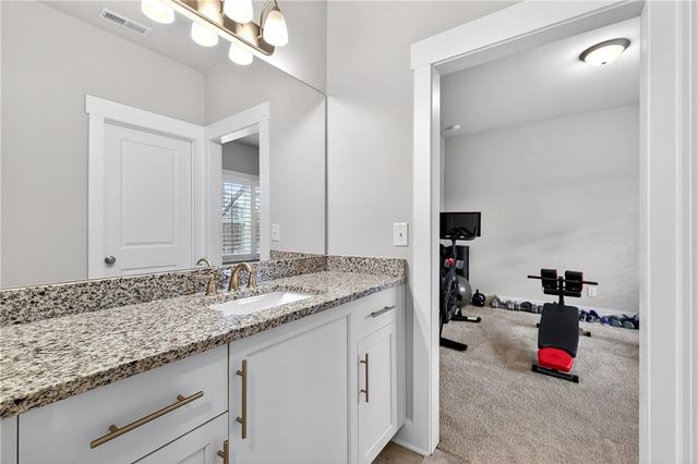 1088 Heatherland NE Drive, Marietta, GA 30066