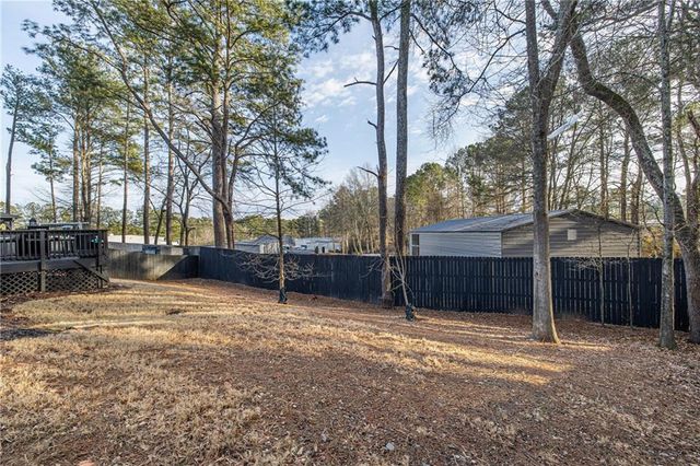 1088 Heatherland NE Drive, Marietta, GA 30066