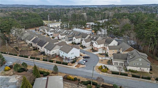 1088 Heatherland NE Drive, Marietta, GA 30066