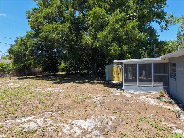 2980 WESTLAND ROAD, Mount Dora, FL 32757