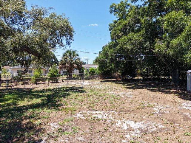 2980 WESTLAND ROAD, Mount Dora, FL 32757