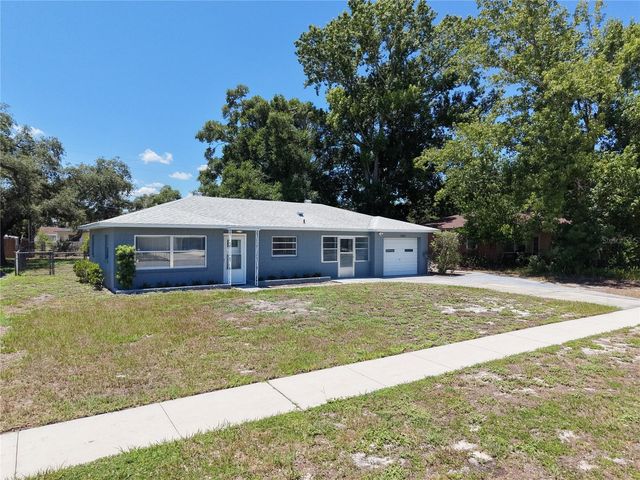 2980 WESTLAND ROAD, Mount Dora, FL 32757