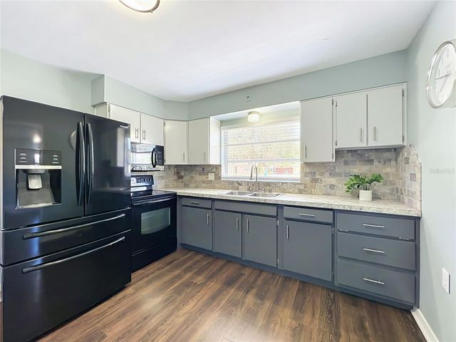 2980 WESTLAND ROAD, Mount Dora, FL 32757