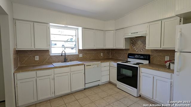 12714 skyline, San Antonio, TX 78217