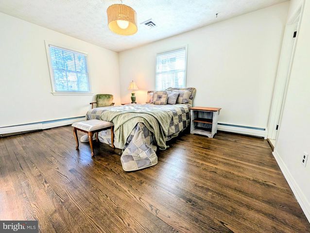 2762 BON HAVEN LN, Annapolis, MD 21401