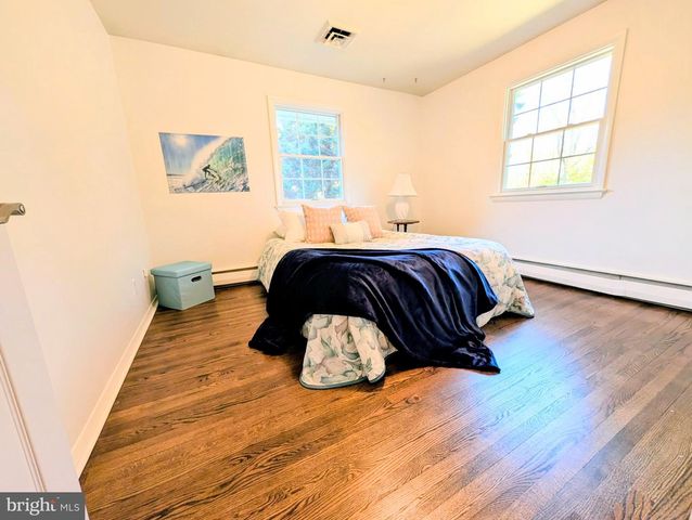 2762 BON HAVEN LN, Annapolis, MD 21401