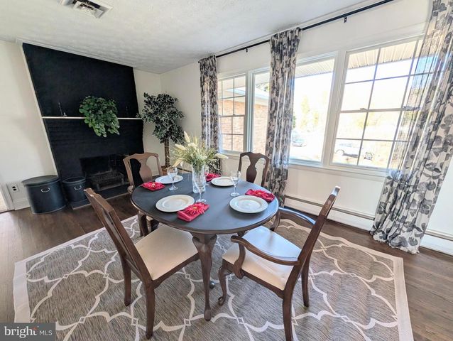 2762 BON HAVEN LN, Annapolis, MD 21401