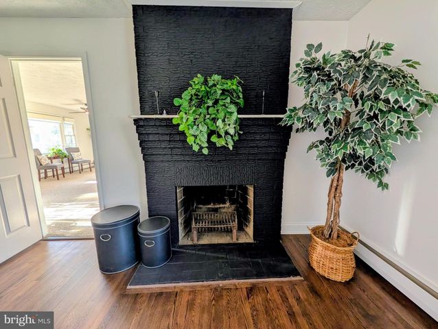 2762 BON HAVEN LN, Annapolis, MD 21401