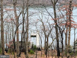 2762 BON HAVEN LN, Annapolis, MD 21401