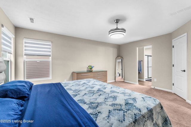 116 Strawberry Fld Dr, Mt Washington, KY 40047