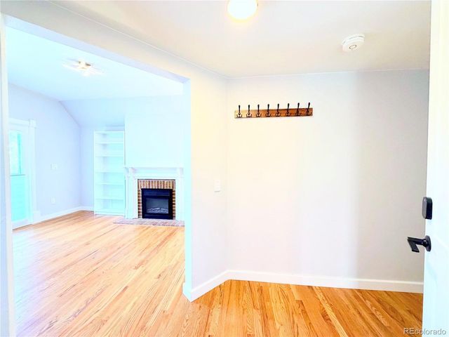 1107 N Downing St, Denver, CO 80218