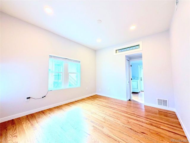 1107 N Downing St, Denver, CO 80218