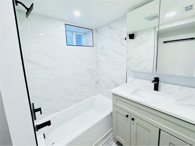 1107 N Downing St, Denver, CO 80218