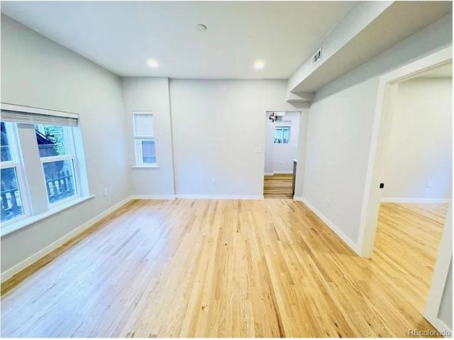 1107 N Downing St, Denver, CO 80218