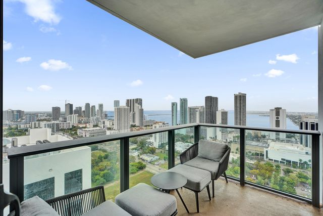 1600 NE 1st Avenue 3420, Miami, FL 33132