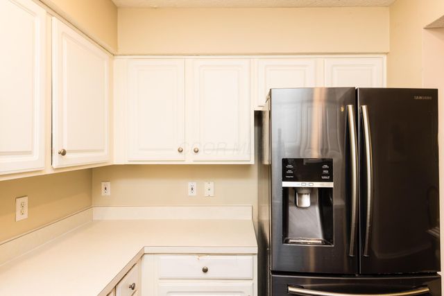 6139 Glenvillage Drive, Dublin, OH 43016