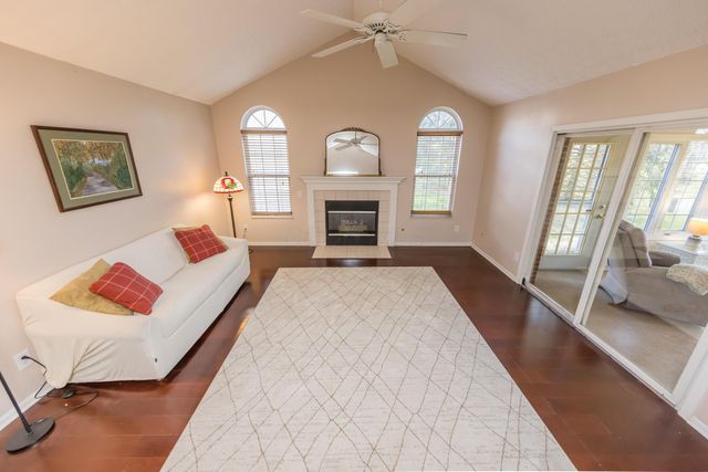 6139 Glenvillage Drive, Dublin, OH 43016