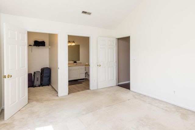 6139 Glenvillage Drive, Dublin, OH 43016
