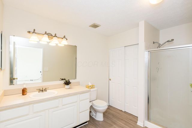 6139 Glenvillage Drive, Dublin, OH 43016