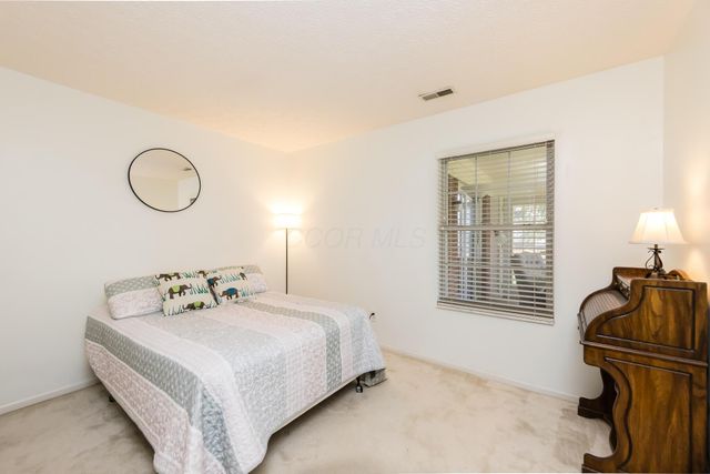 6139 Glenvillage Drive, Dublin, OH 43016