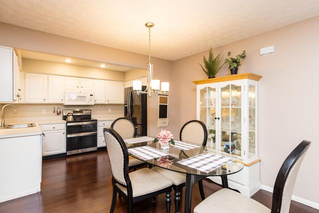 6139 Glenvillage Drive, Dublin, OH 43016