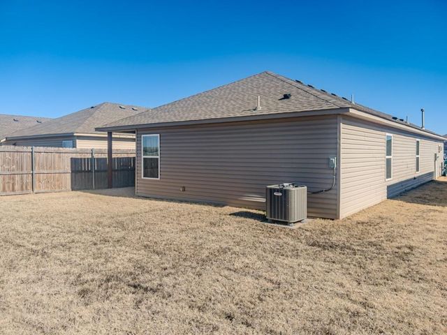 11637 Jude Way, Yukon, OK 73099