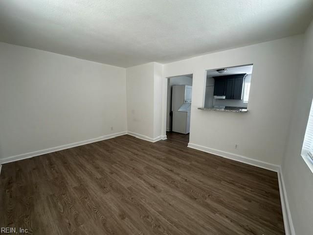 1033 E Ocean View Ave Apt 3, Norfolk, VA 23503