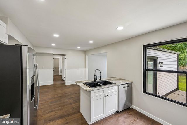 119 EBBETTS DR, Atco, NJ 08004