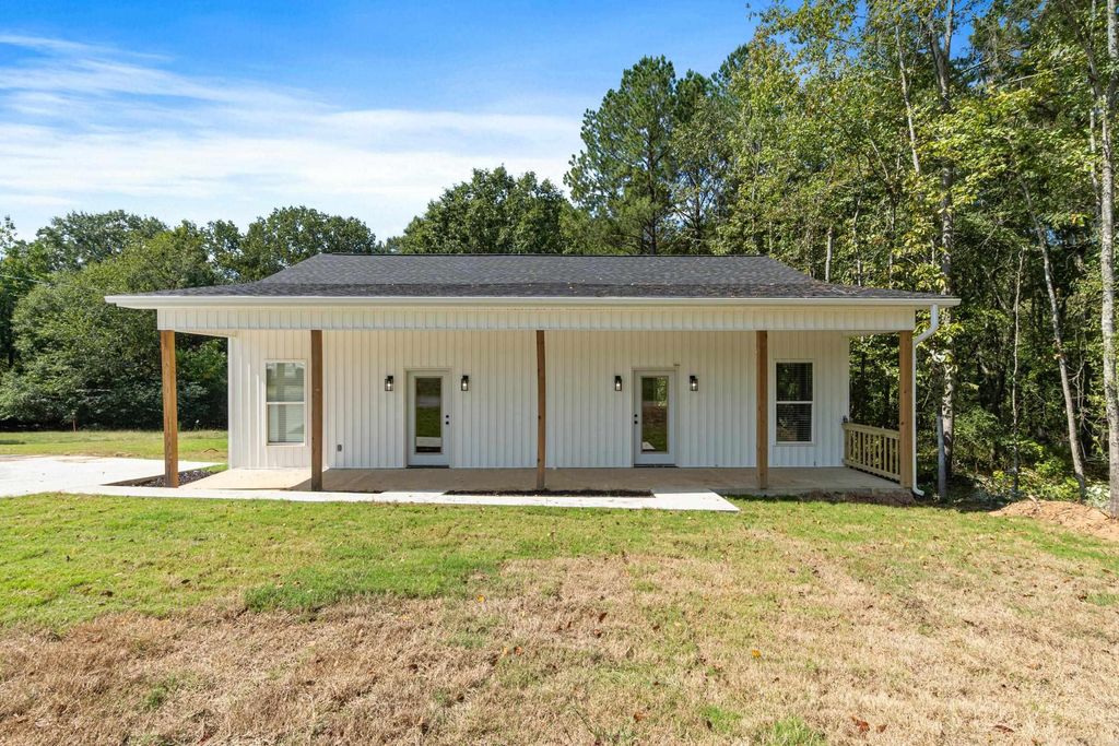 3503 S Chatfield Road, Bauxite, AR 72011